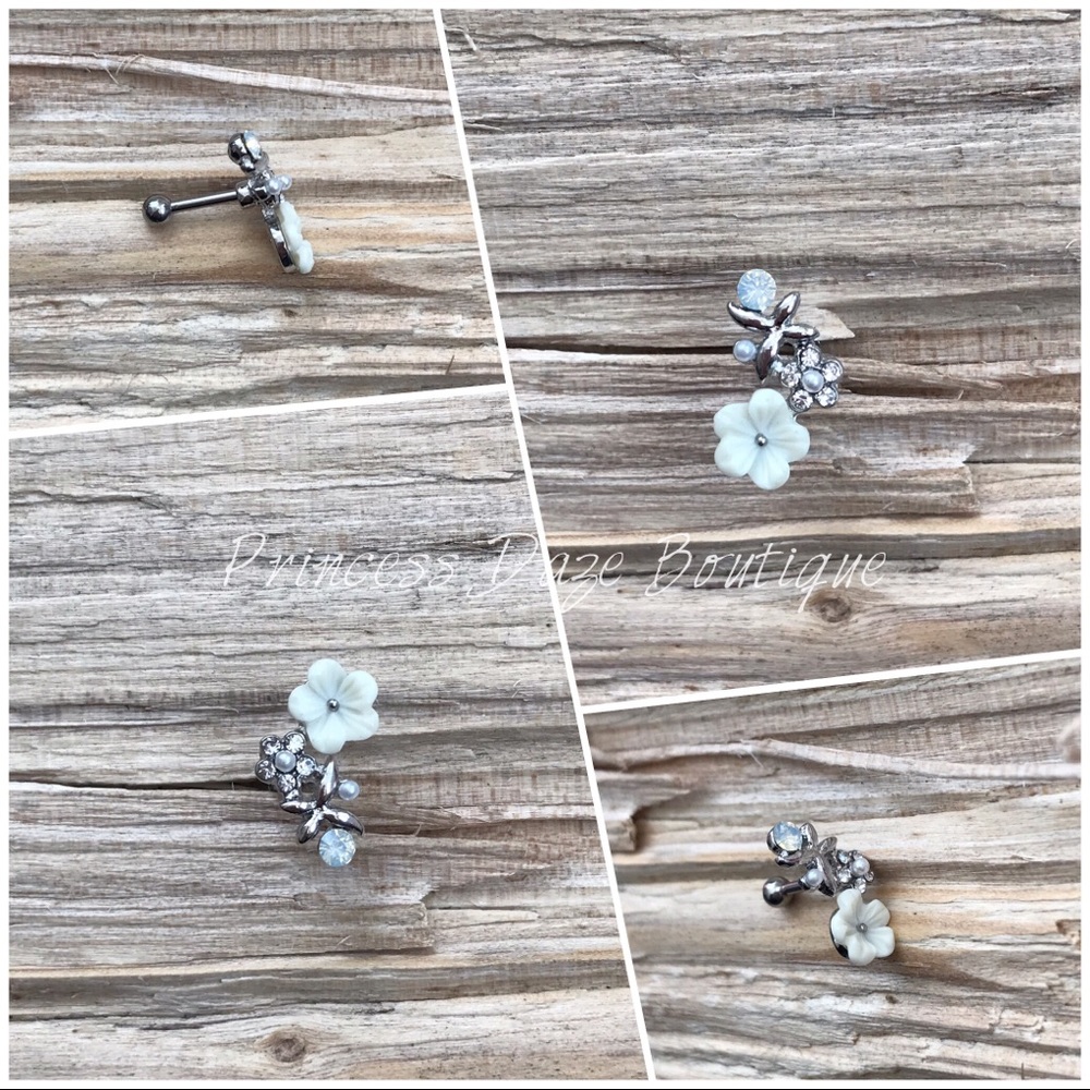 Silver Flower Cluster‎ Cartilage/ Tragus Earring